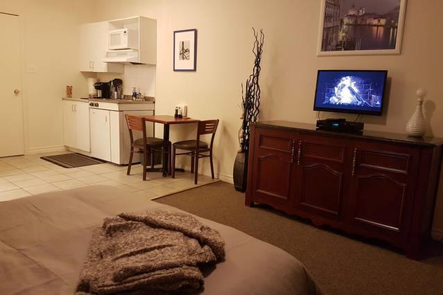 Cozy Little Studio #16 By Amazing Property Rentals Gatineau Exterior photo